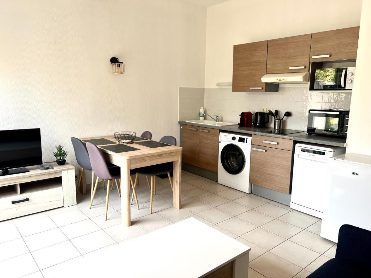 Lrx-0049 - Appartement Avec Exterieur Aytré Extérieur photo