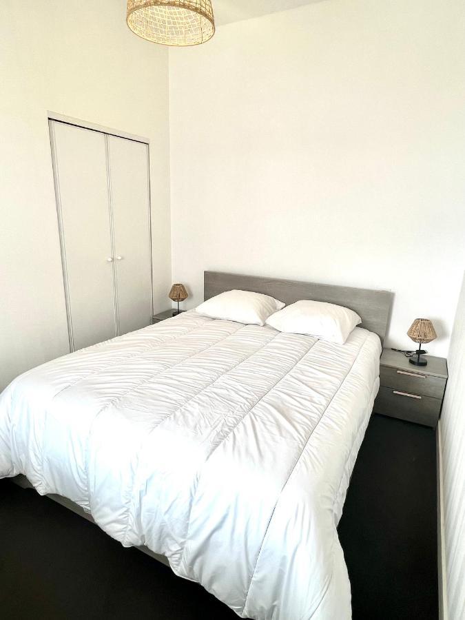 Lrx-0049 - Appartement Avec Exterieur Aytré Extérieur photo